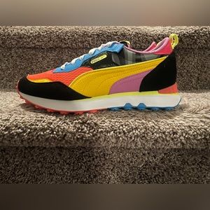 Brand New Puma Rider FV Lava size 10.5 (No Box)